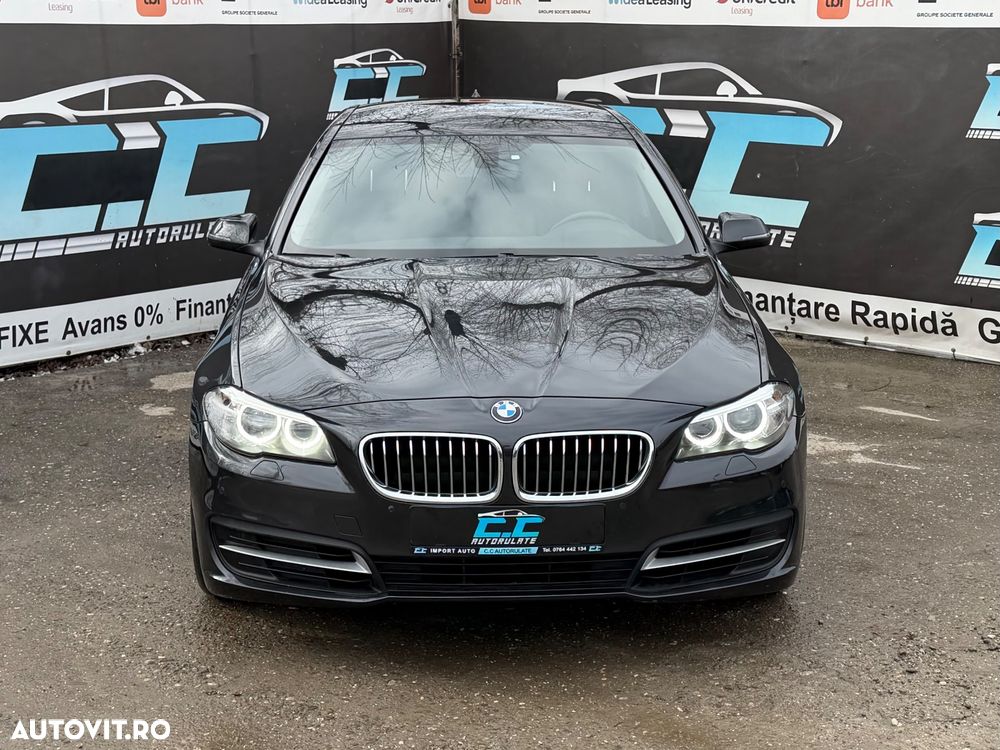 BMW Seria 5 525d Luxury Line - 31