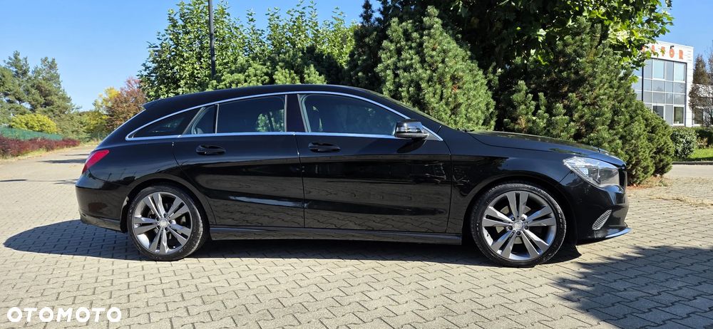 Mercedes-Benz CLA 200 Peak Edition - 5