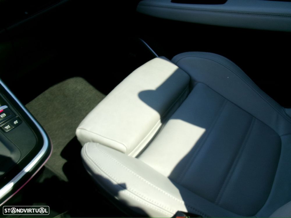 Renault Scénic 1.7 Blue dCi Bose Edition EDC - 21