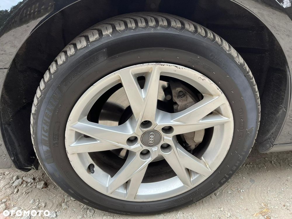 Audi A4 Avant 2.0 TDI Sport S tronic - 30