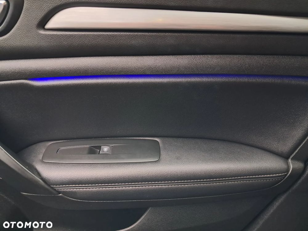 Renault Megane 1.7 Blue dCi Intens EDC - 25