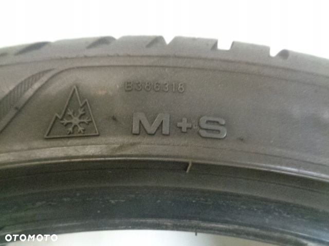 GOODYEAR VECTOR 4 SEASONS GEN-3 225/40R18 92Y - 13