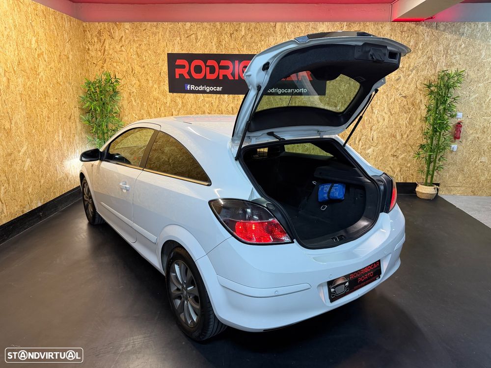Opel Astra 1.3 Cdti GTC IVA Dedutivel - 21