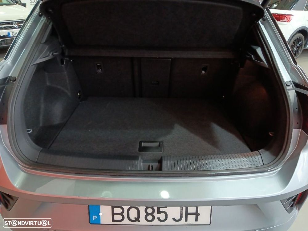 VW T-Roc 1.5 TSI R-Line DSG - 24