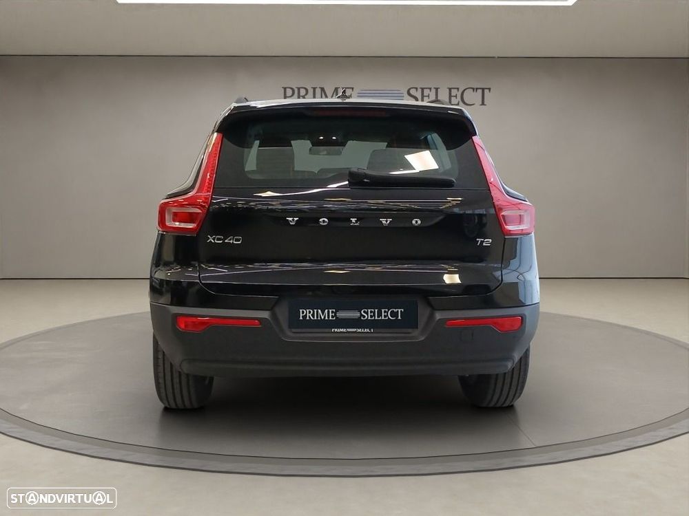 Volvo XC 40 1.5 T2 Momentum - 3