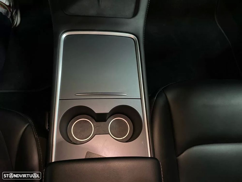 Tesla Model 3 Long Range Tração Traseira - 15