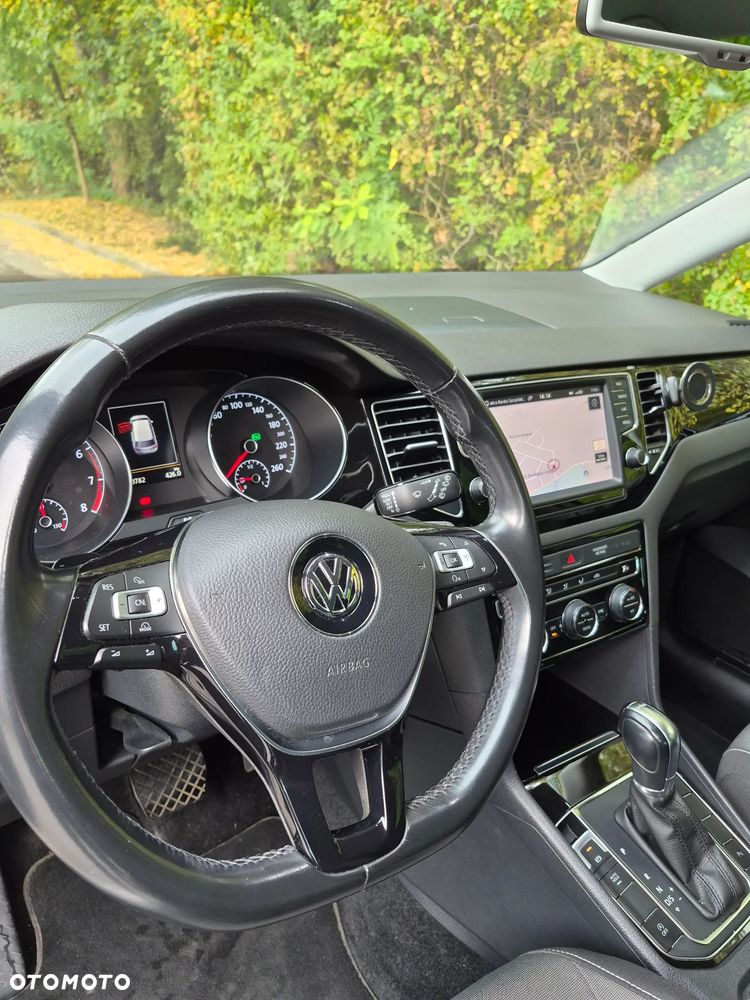 Volkswagen Golf Sportsvan 2015 photo 4