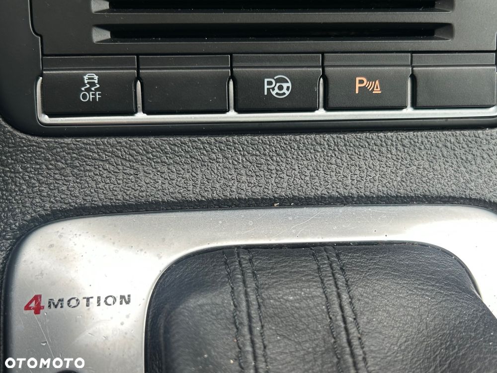 Volkswagen Tiguan 2.0 TDI DPF 4Motion DSG Exclusive - 37