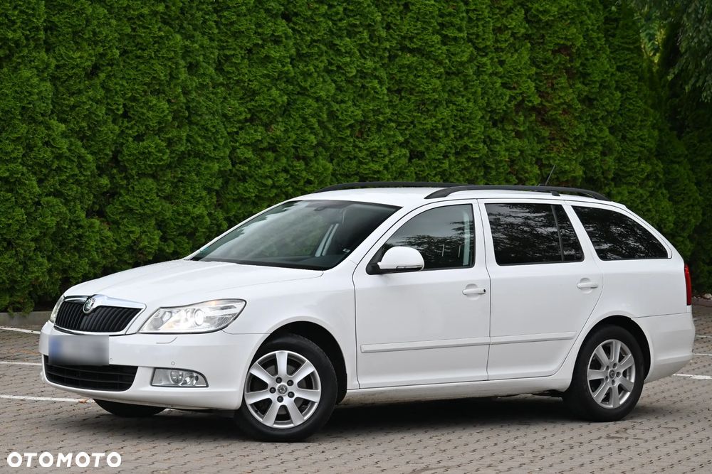 Skoda Octavia 2.0 TDI DSG Laurin & Klement - 4