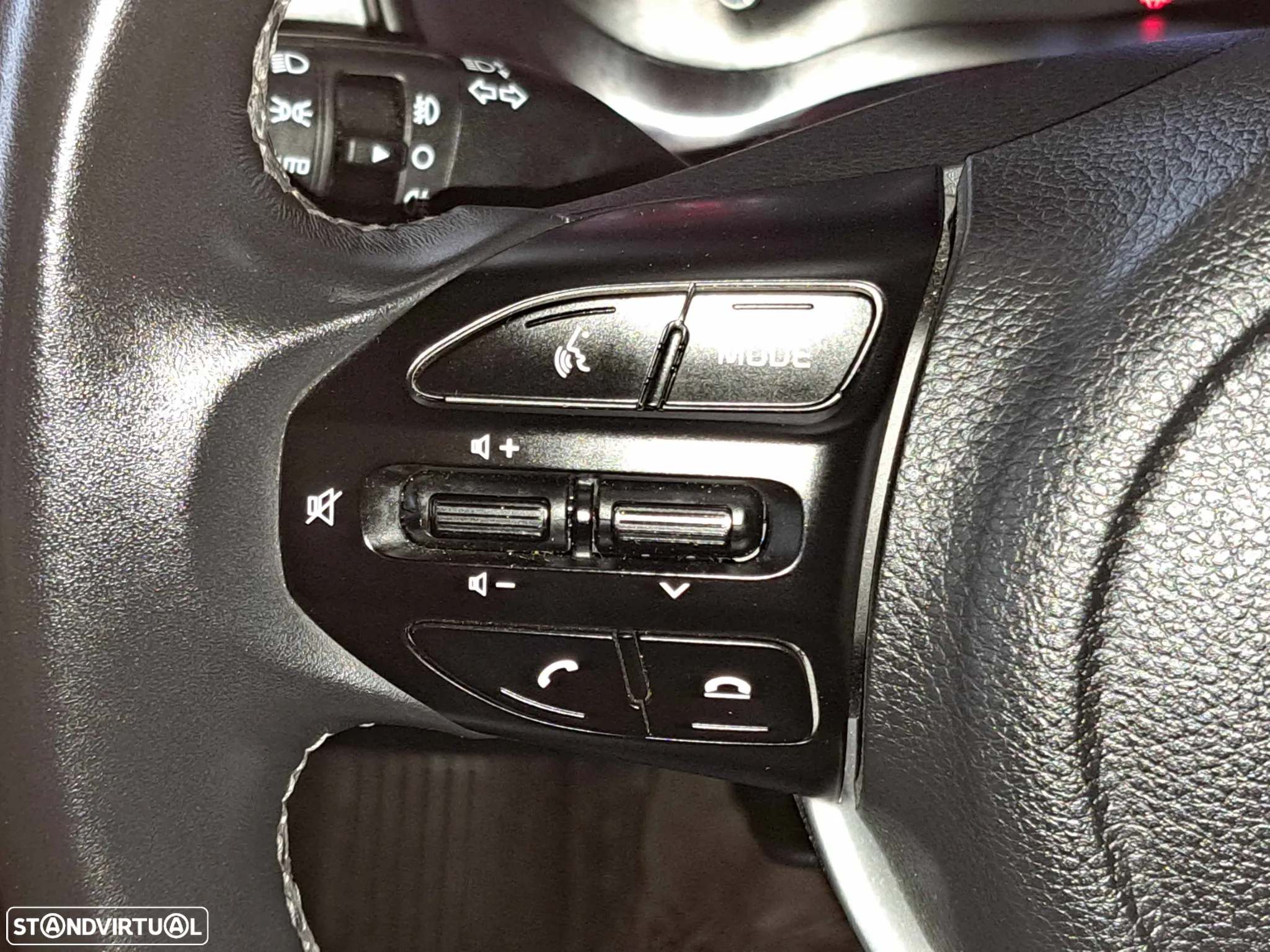 Kia Stonic 1.2 Dynamic - 9