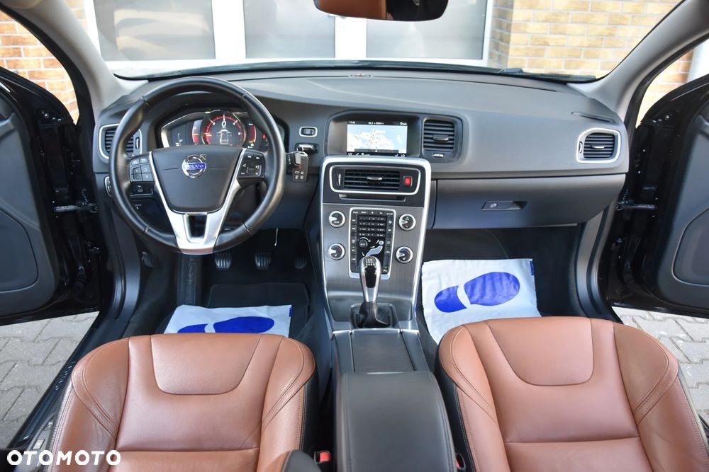 Volvo S60 D3 Summum - 7