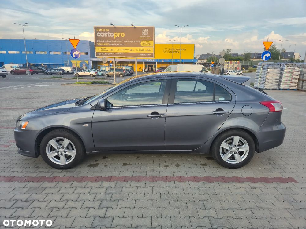 Mitsubishi Lancer 1.8 Inform - 4