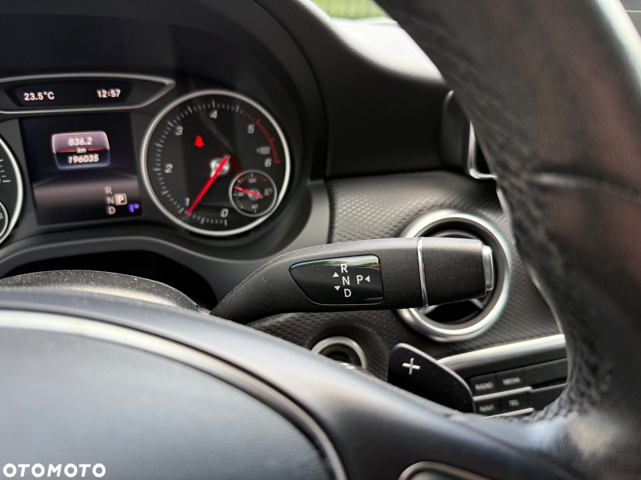 Mercedes-Benz Klasa A 180 CDI 7G-DCT AMG Line - 25