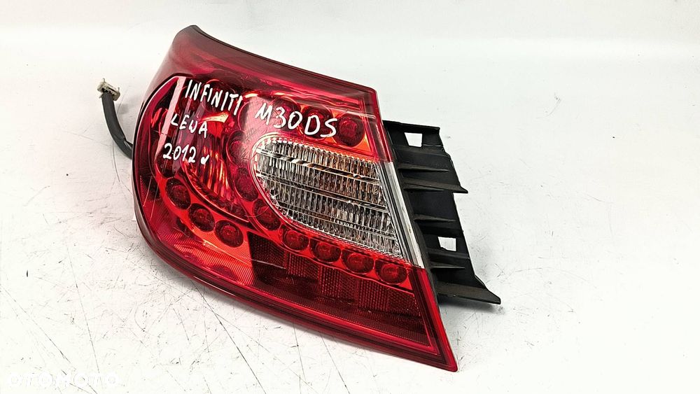 LAMPA INFINITI M30D - 6