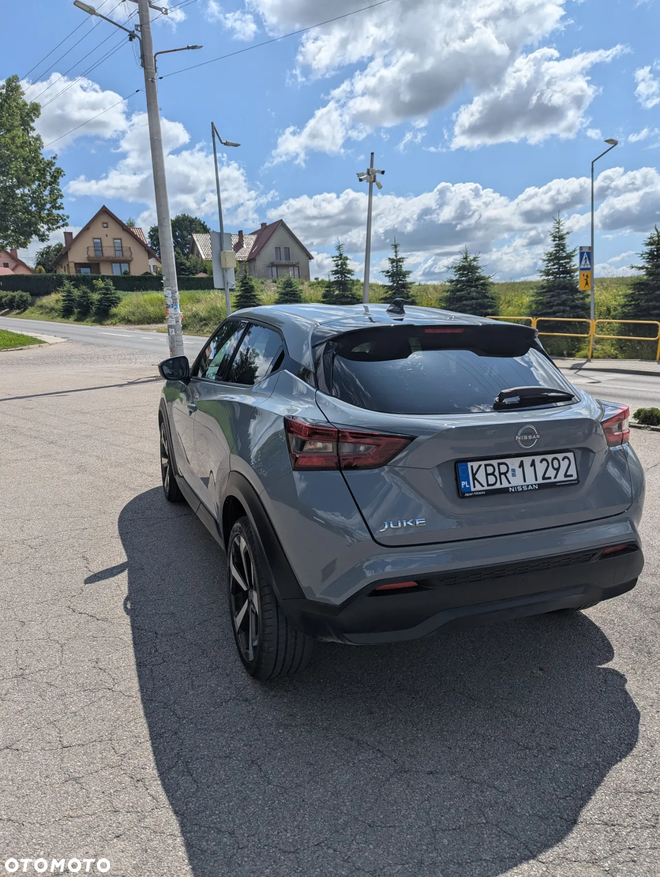 Nissan Juke 1.0 DIG-T N-Connecta DCT - 4