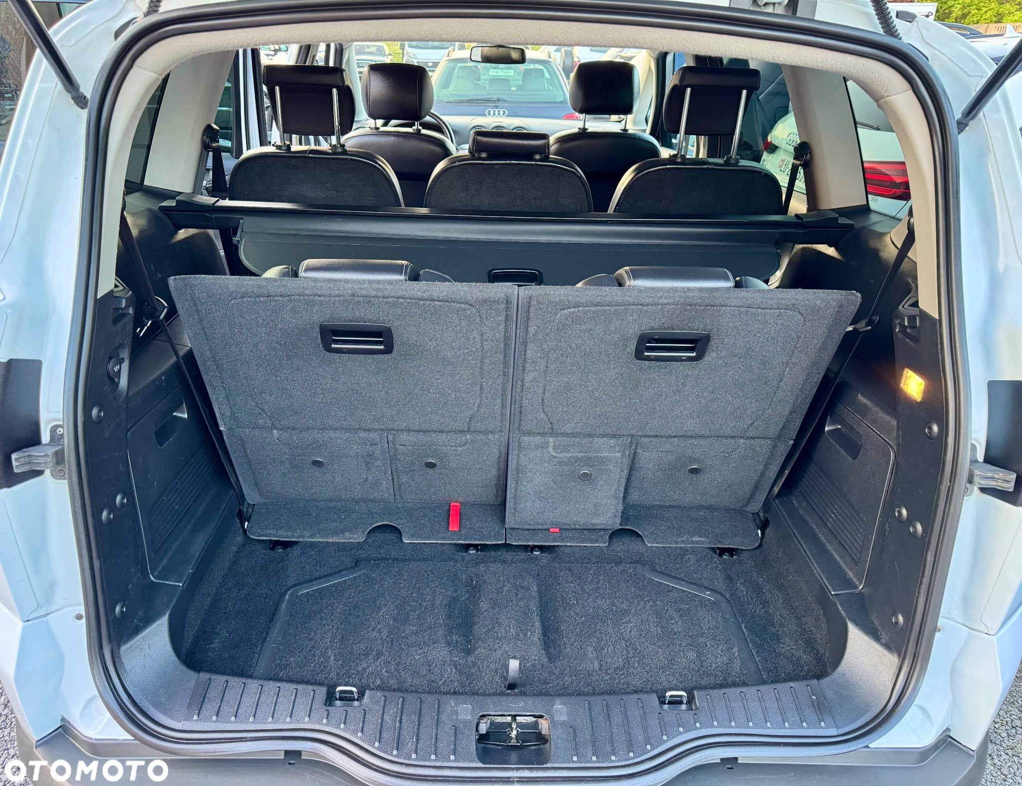 Ford S-Max 2.0 FF Titanium - 18