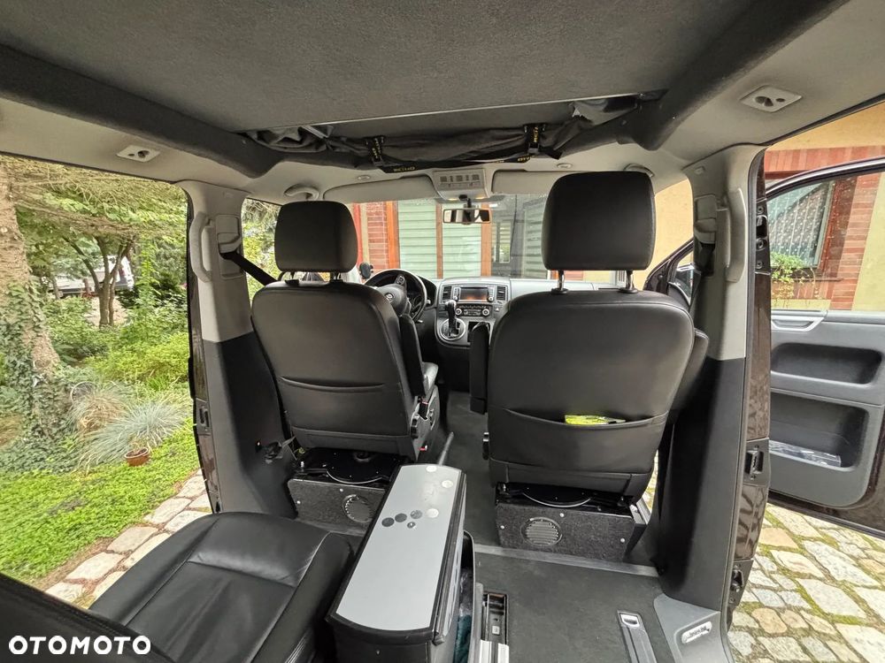 Volkswagen Multivan 2014 photo 3