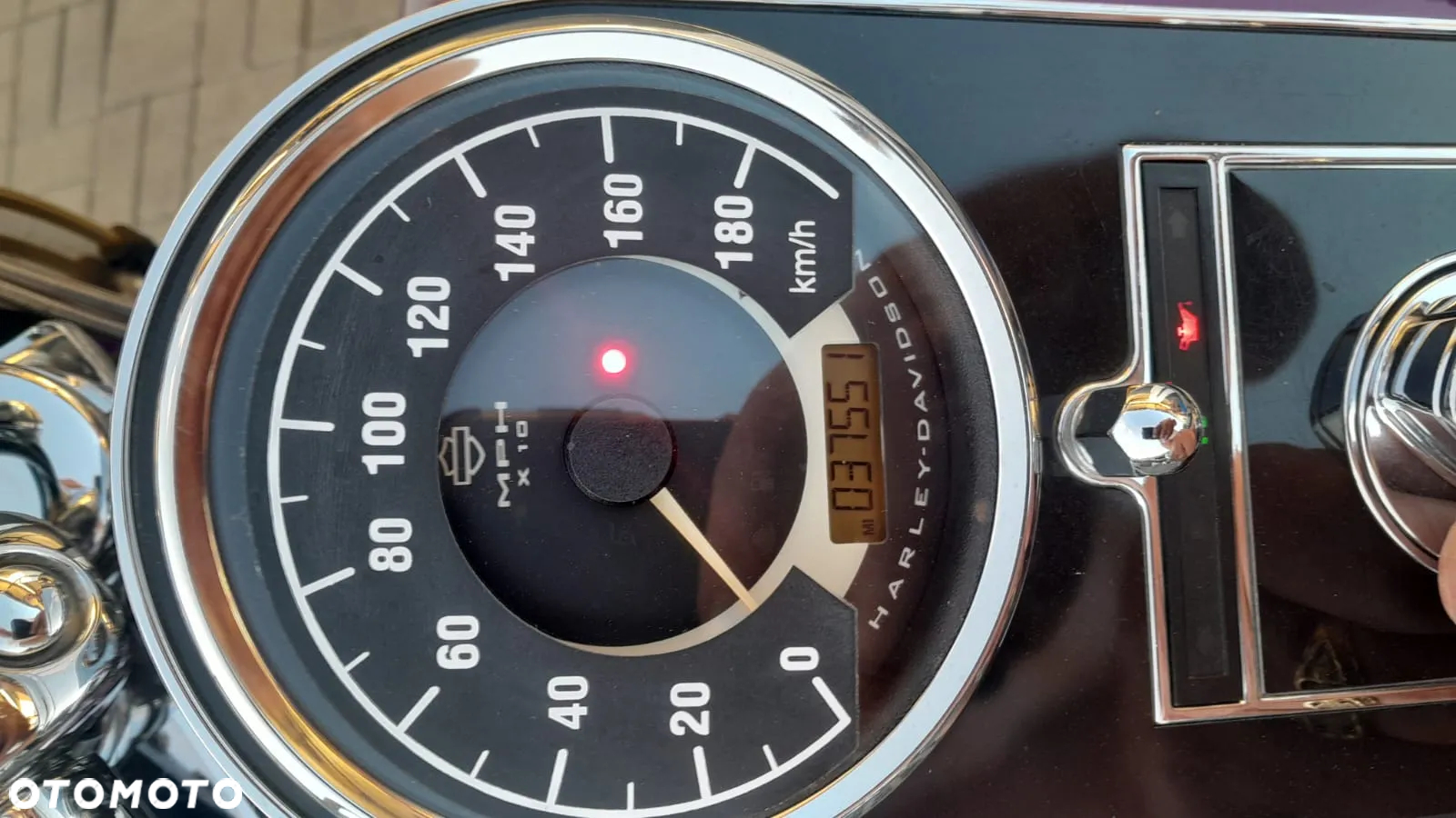 Harley-Davidson Softail Deluxe - 40