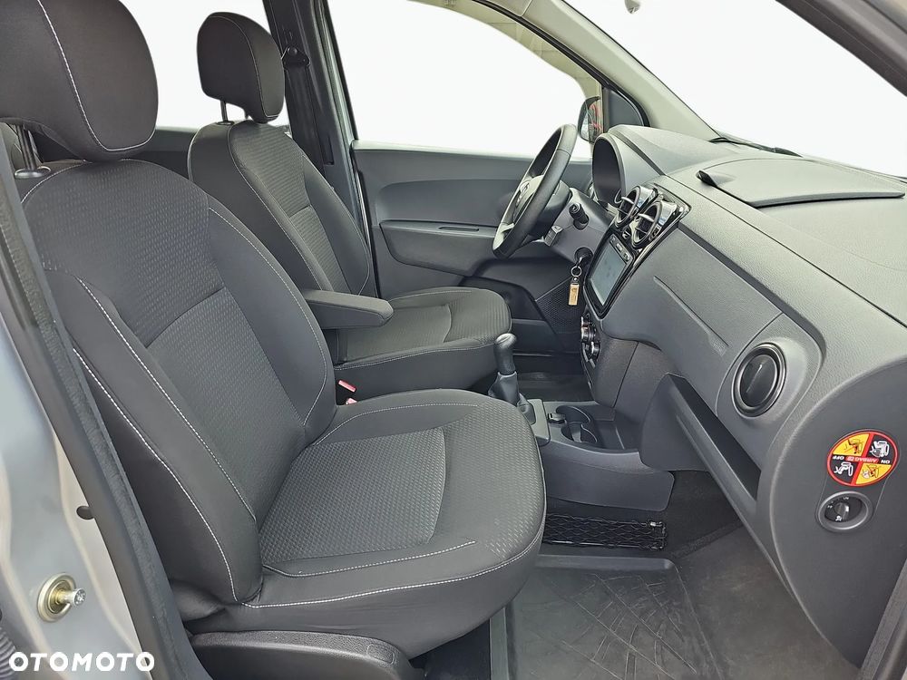 Dacia Lodgy 1.6 SCe Connected by Orange S&S - 23