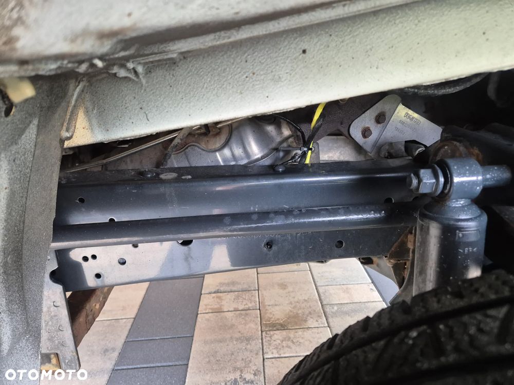 Iveco IVECO 40C15 BRYGADÓWKA KLIMATRONIK BAGAŻNIK TEMPOMAT - 13