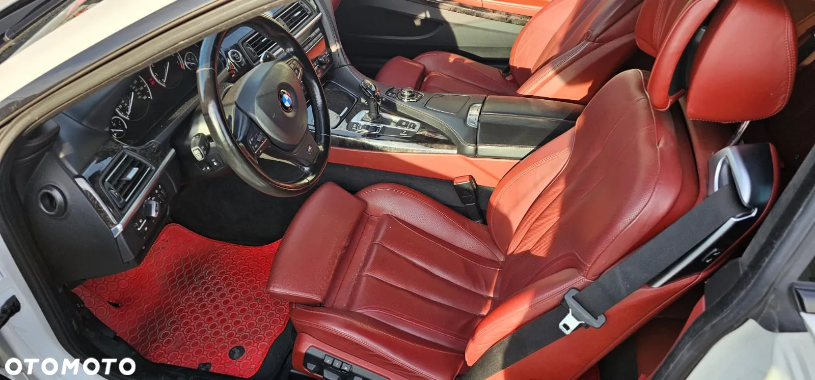 BMW Seria 6 650i - 14