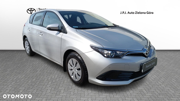 Toyota Auris 1.33 VVT-i Active