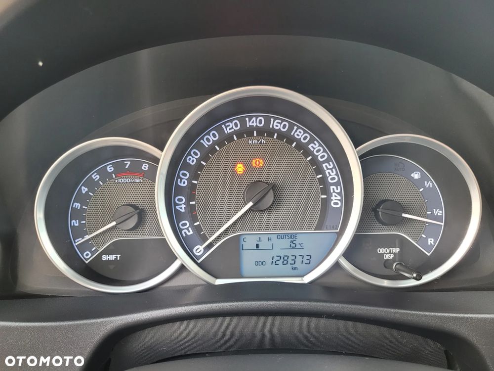 Toyota Auris 1.33 VVT-i Premium Comfort - 30