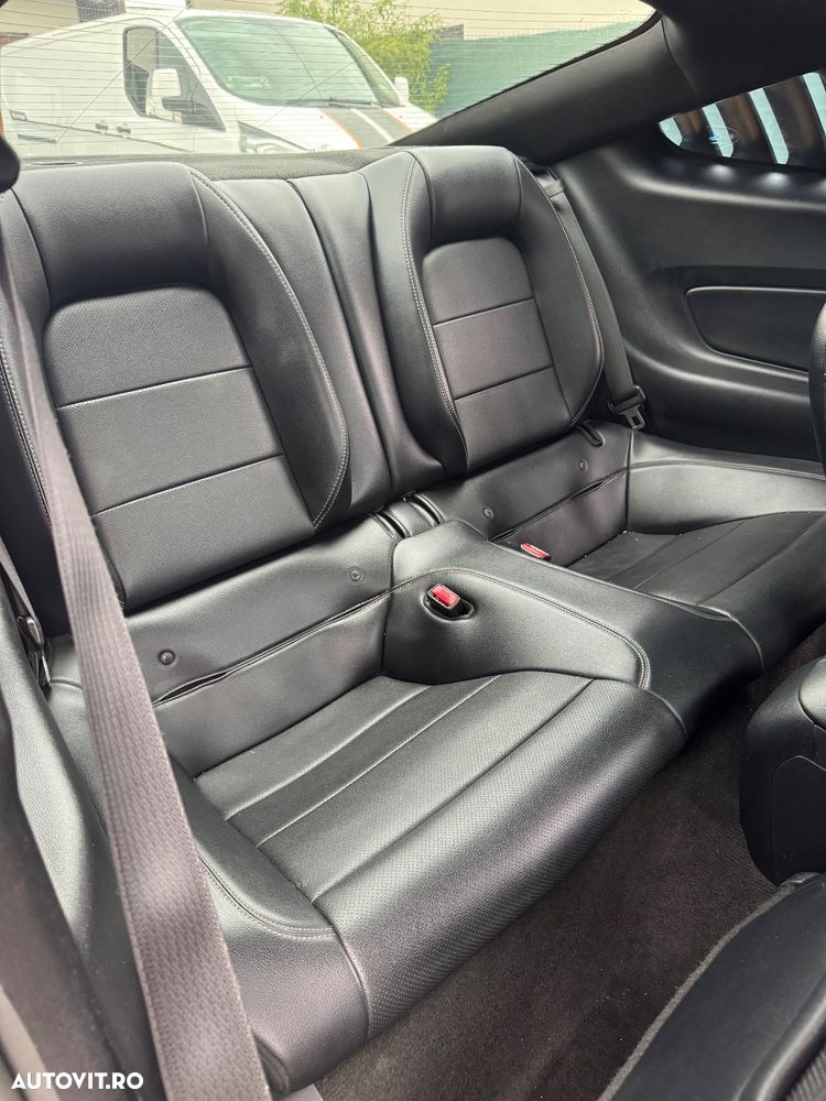 Ford Mustang 2.3 Eco Boost Aut. - 14