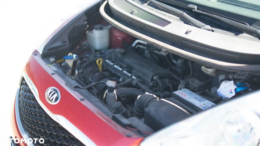 Kia Venga 1.4 M - 11