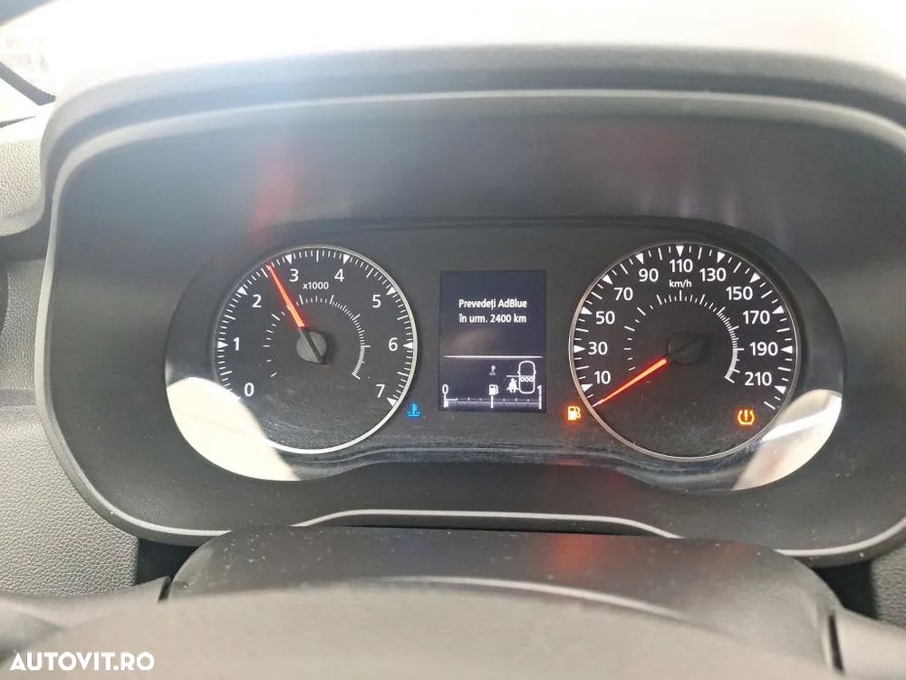 Dacia Duster 1.5 Blue dCi Prestige - 11