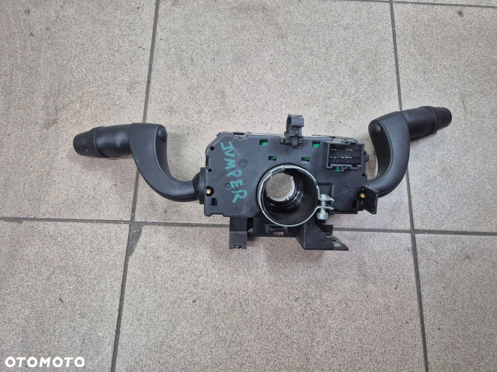WŁĄCZNIK ŚWIATEŁ WYCIERACZEK JUMPER BOXER DUCATO 06r.+ - 2