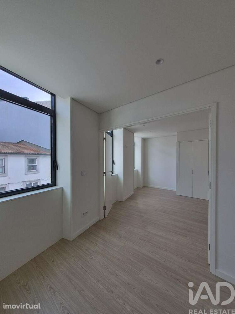 Apartamento T1 em Cedofeita, Santo Ildefonso, Sé, Miragaia, São Nicola - Grande imagem: 5/10