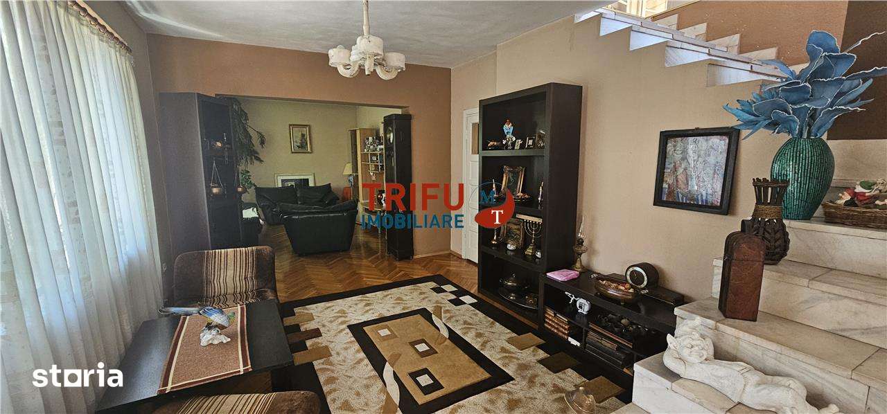 Casa individuala de inchiriat in Alba Iulia Centru 4 camere - Imagine principală: 3/16