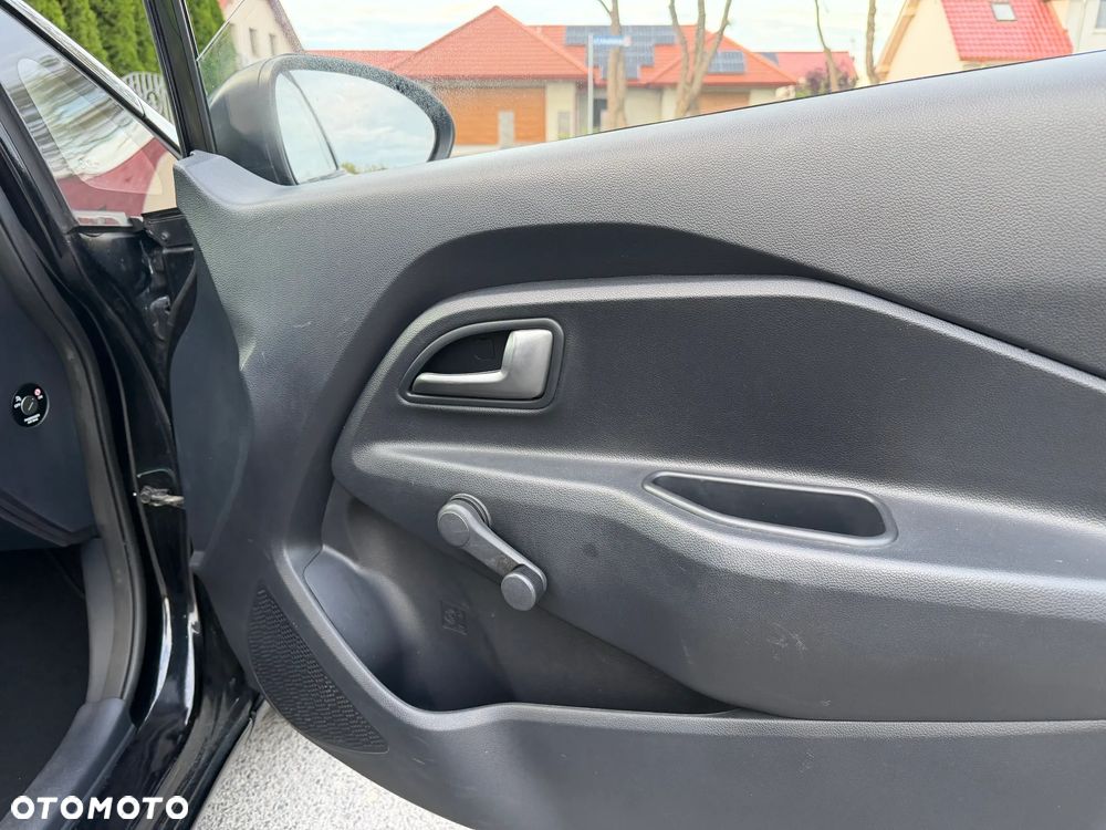 Kia Rio - 9