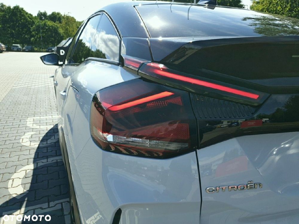 Citroën C4 1.2 PureTech Max S&S EAT8 - 13