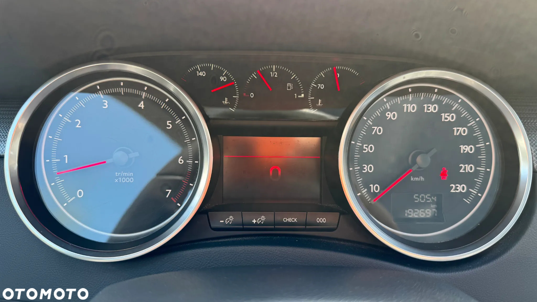 Peugeot 508 1.6 T Allure - 17