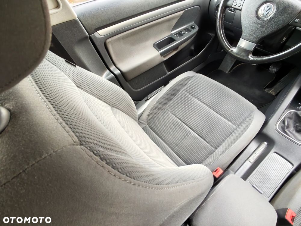 Volkswagen Golf 1.9 TDI Comfortline - 9