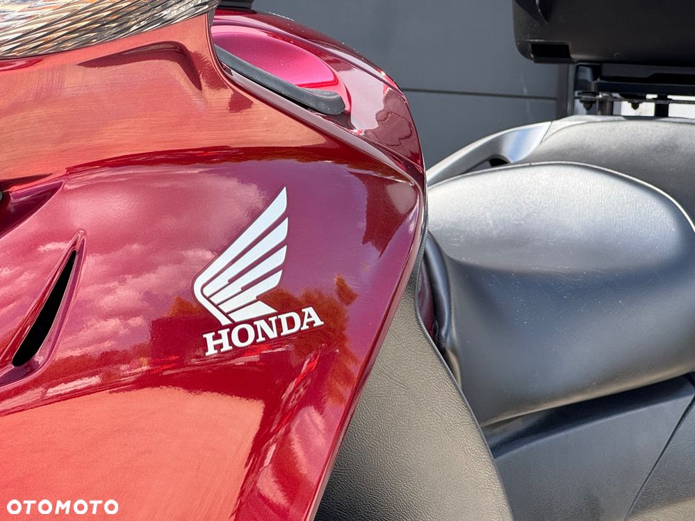 Honda Deauville - 26