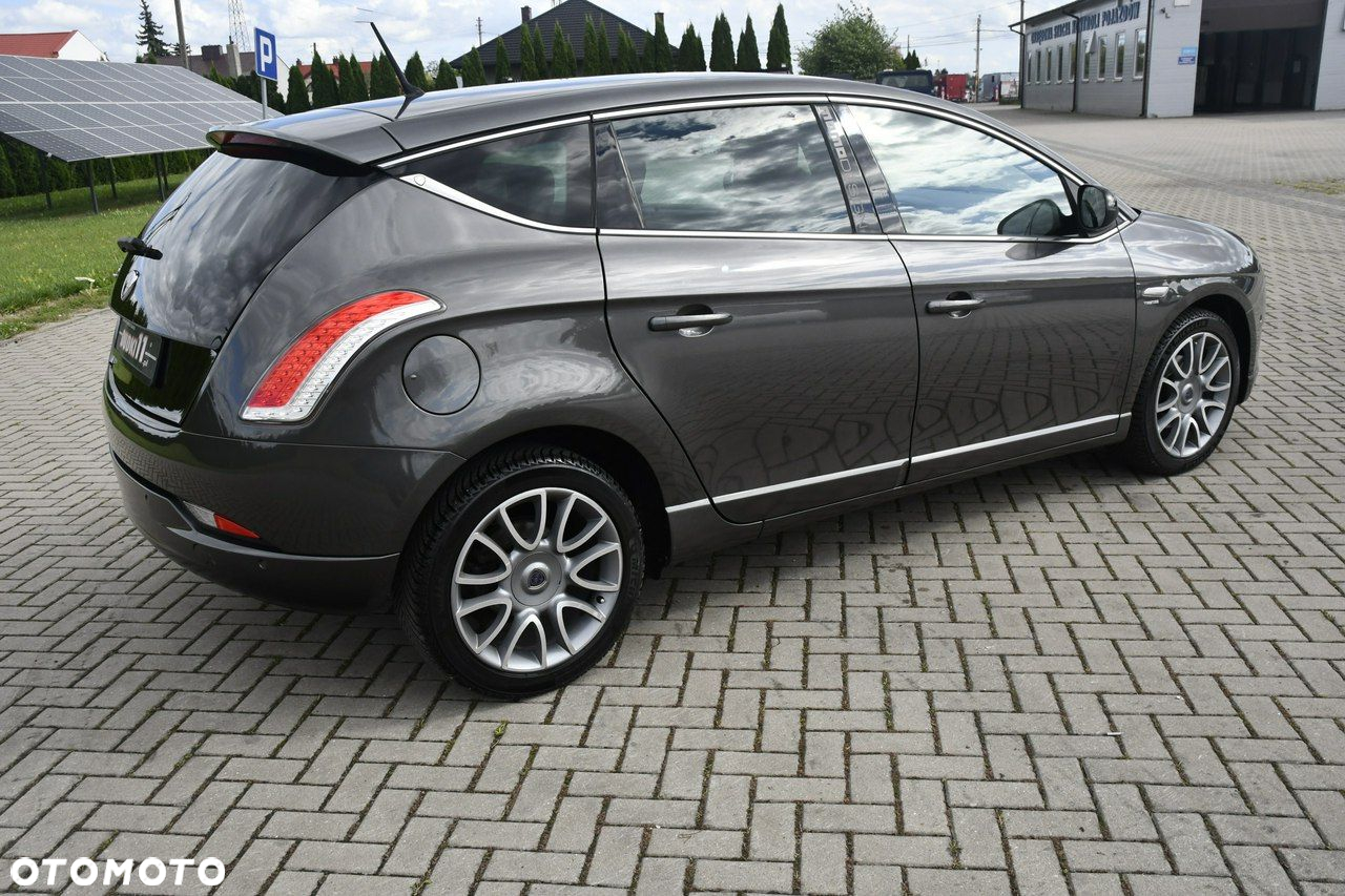 Lancia Delta - 9