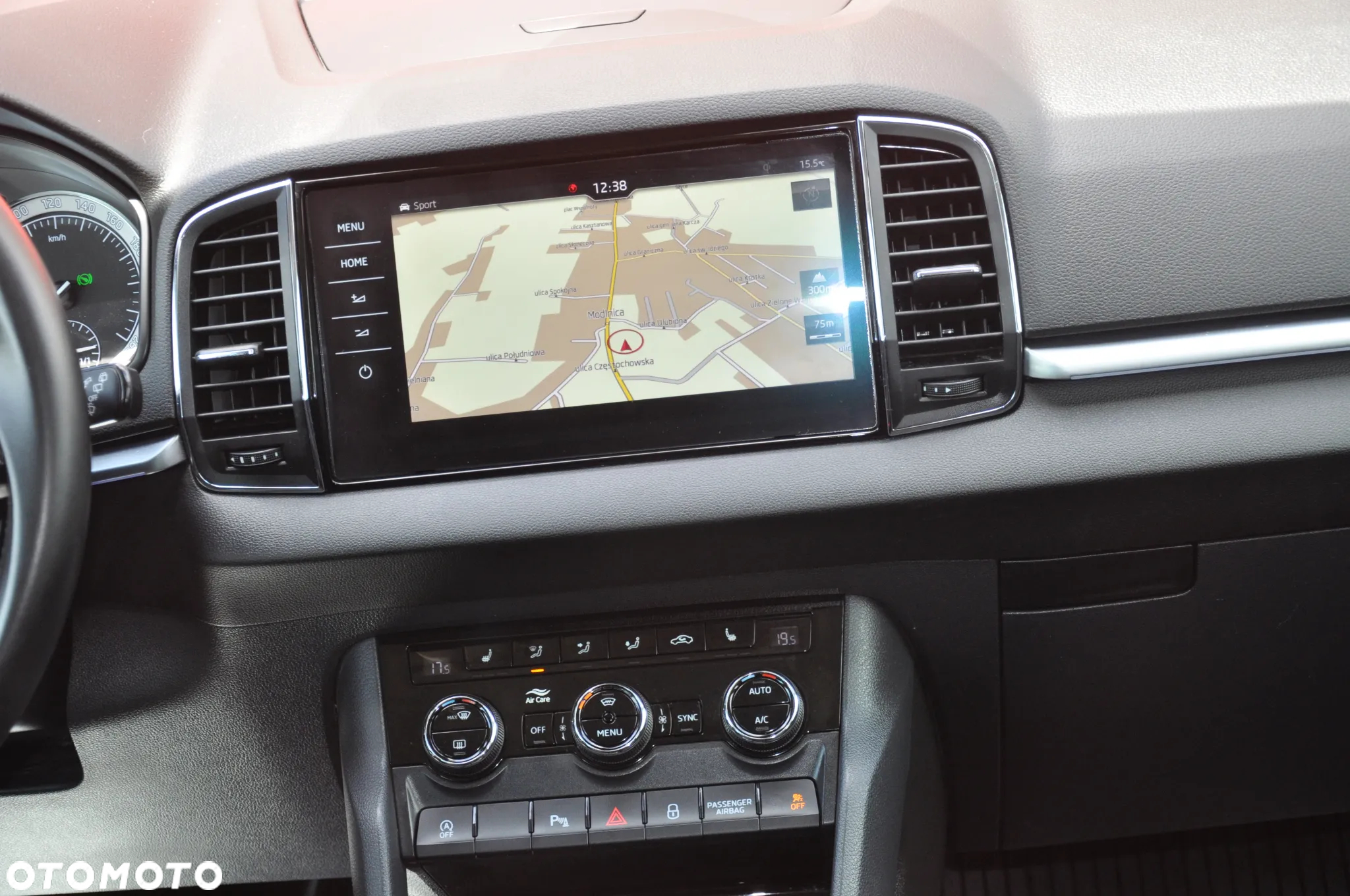 Skoda Karoq 2.0 TDI SCR 4x4 Style DSG - 30