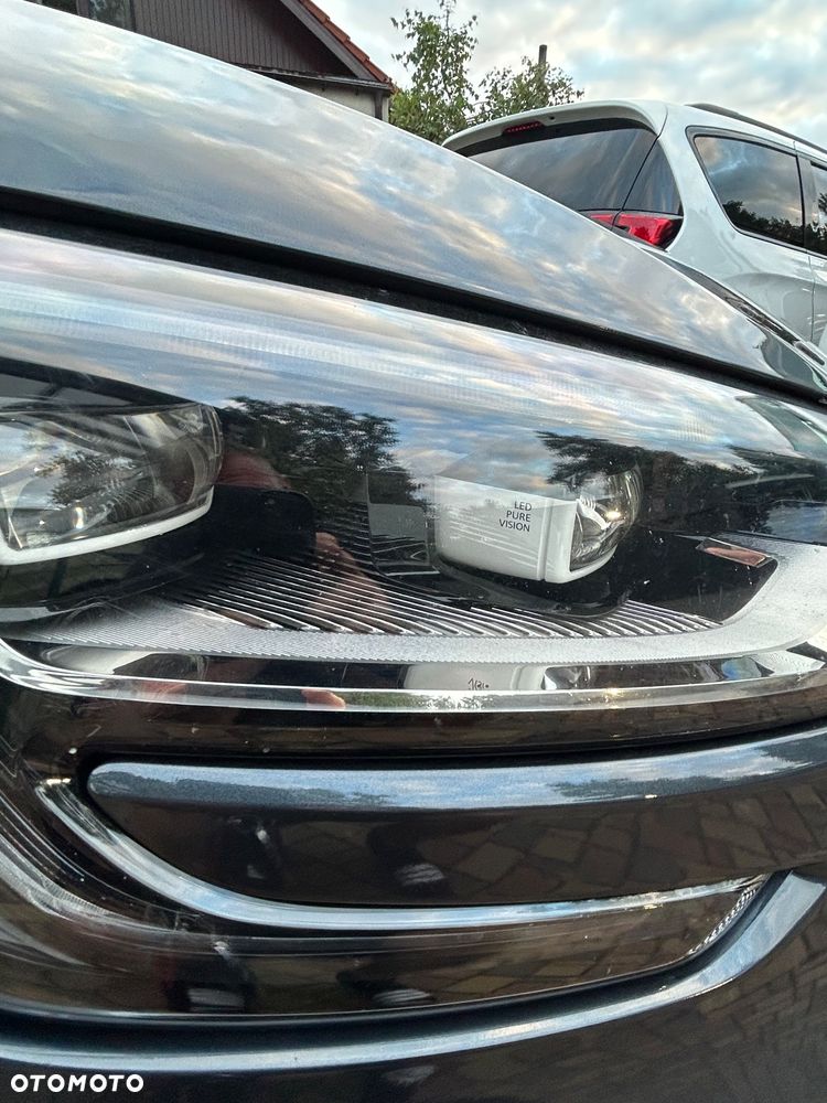 Renault Megane - 11
