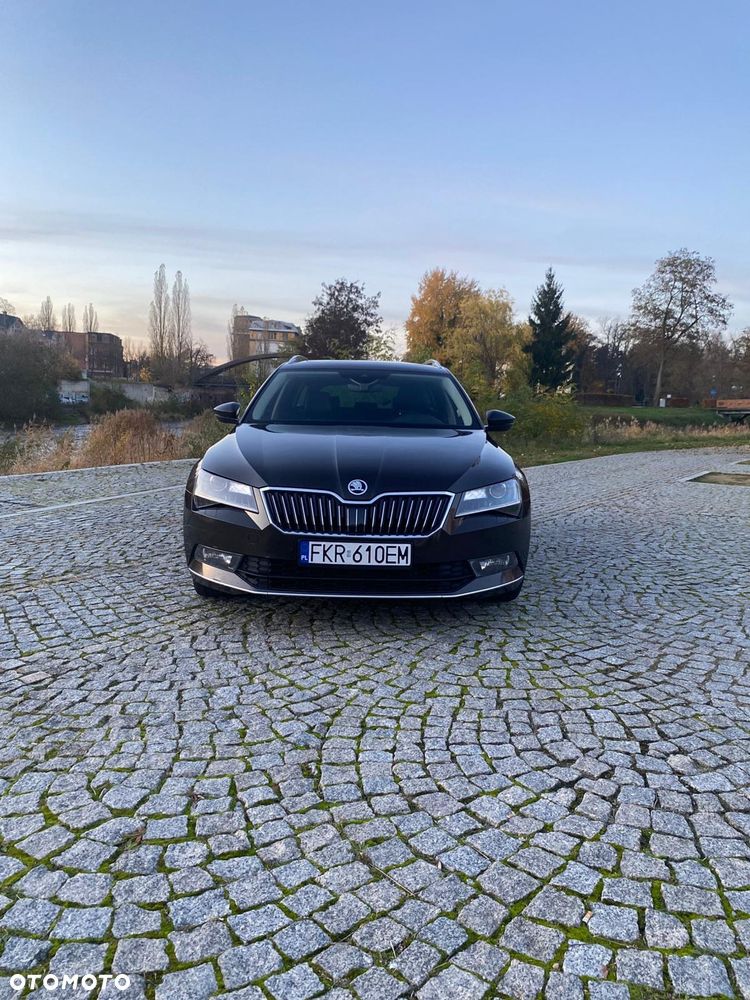 Skoda Superb 2.0 TDI L&K DSG - 4