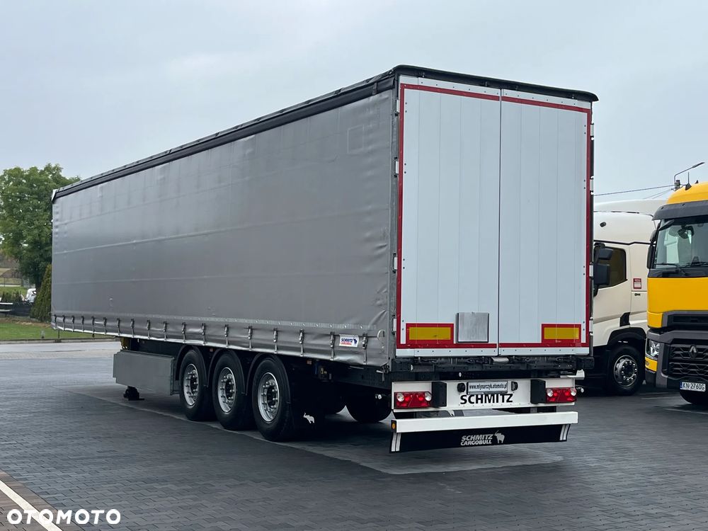 Schmitz Cargobull SCB / 2022 / FIRANKA/ KOSZ PALETOWY / OS PODNOSZONA / NOWE HAMULCE /  CERTYFIKAT XL / ZADBANA