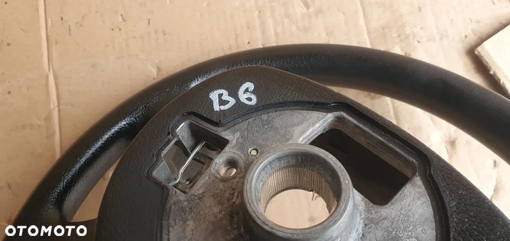 Kierownica czteroramienna VW Passat B6 3C04190911QB - 11