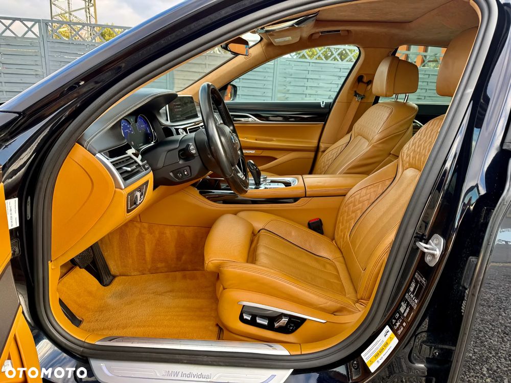 BMW Seria 7 740d xDrive - 6