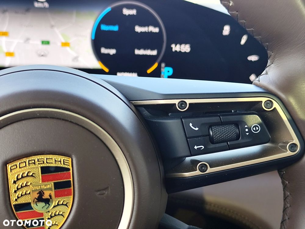 Porsche Taycan Turbo - 20