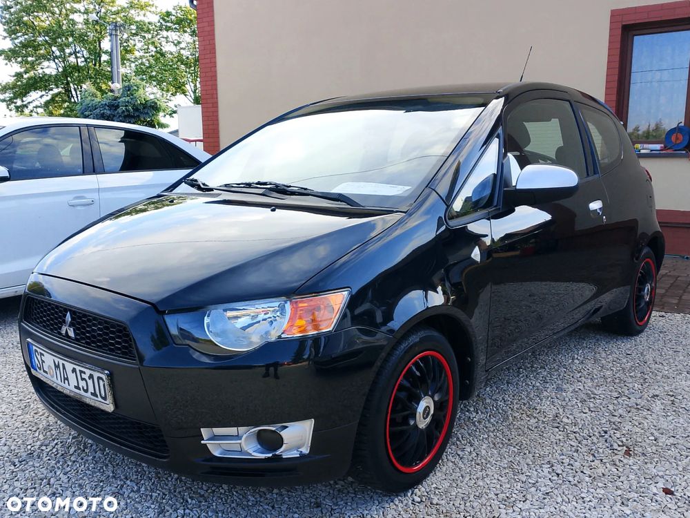 Mitsubishi Colt - 1
