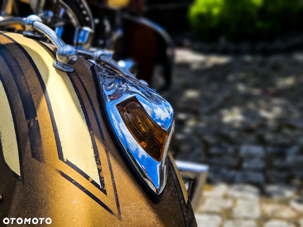 Harley-Davidson Softail Heritage Classic - 22