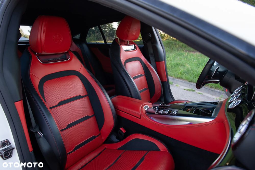 Mercedes-Benz AMG GT 63 S 4Matic+ Speedshift MCT 9G - 17
