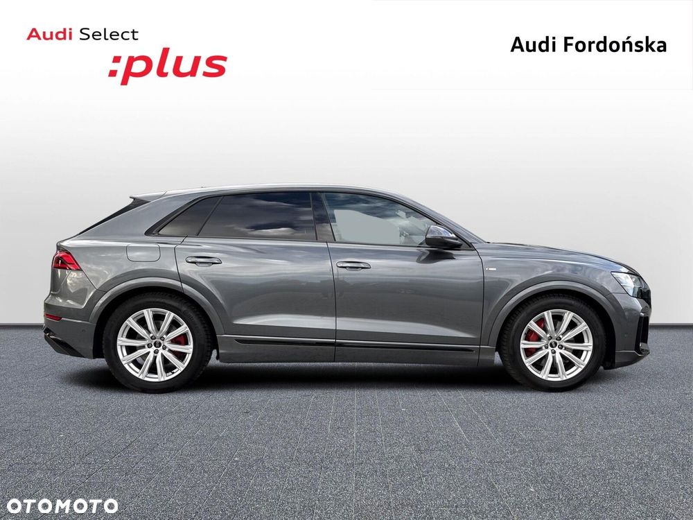 Audi Q8 - 7